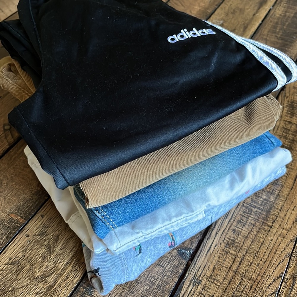 Boys BUNDLE- bottoms - size M - pants, jeans, shorts - 5 items